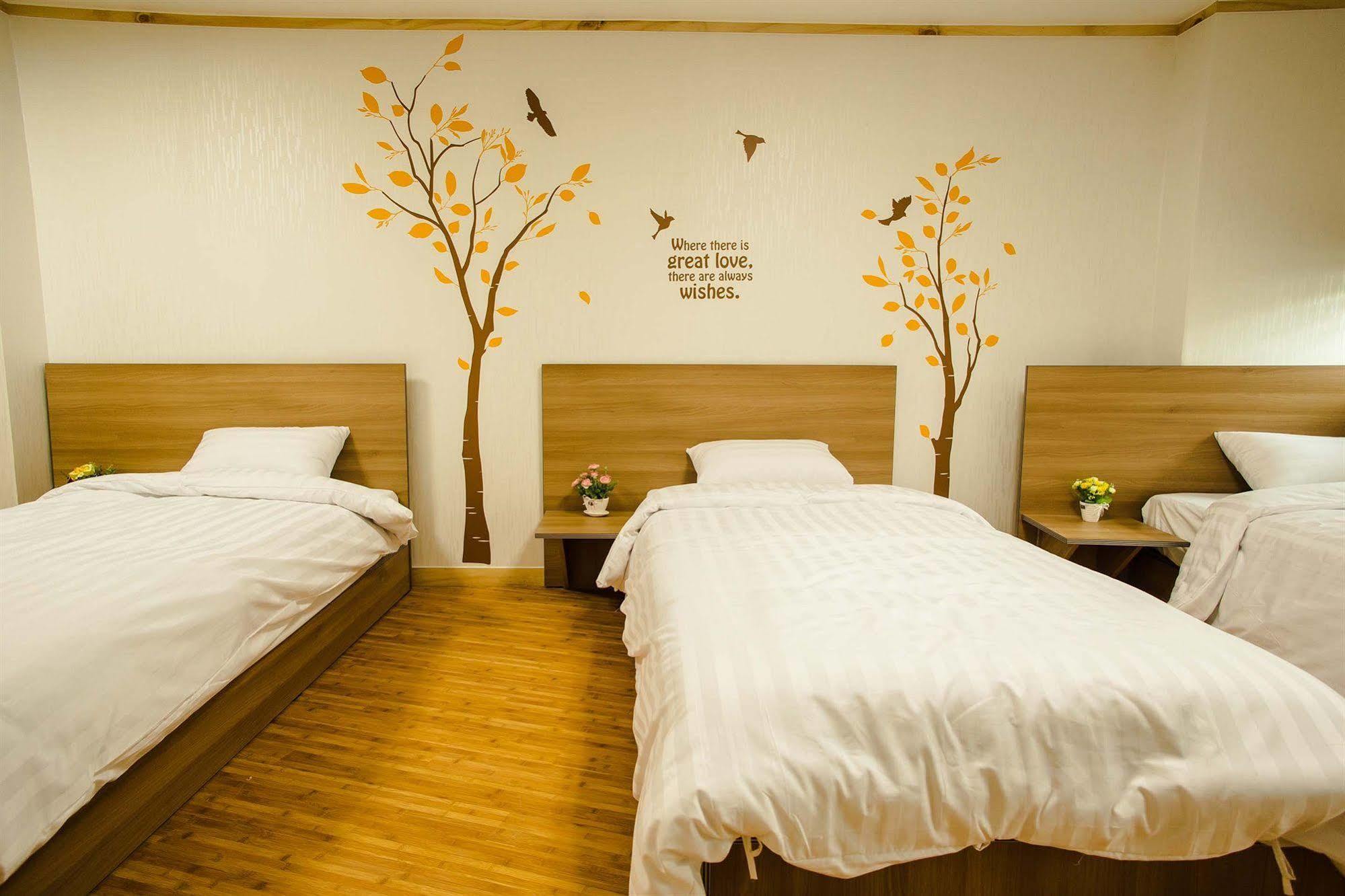 Kstar House Hotel