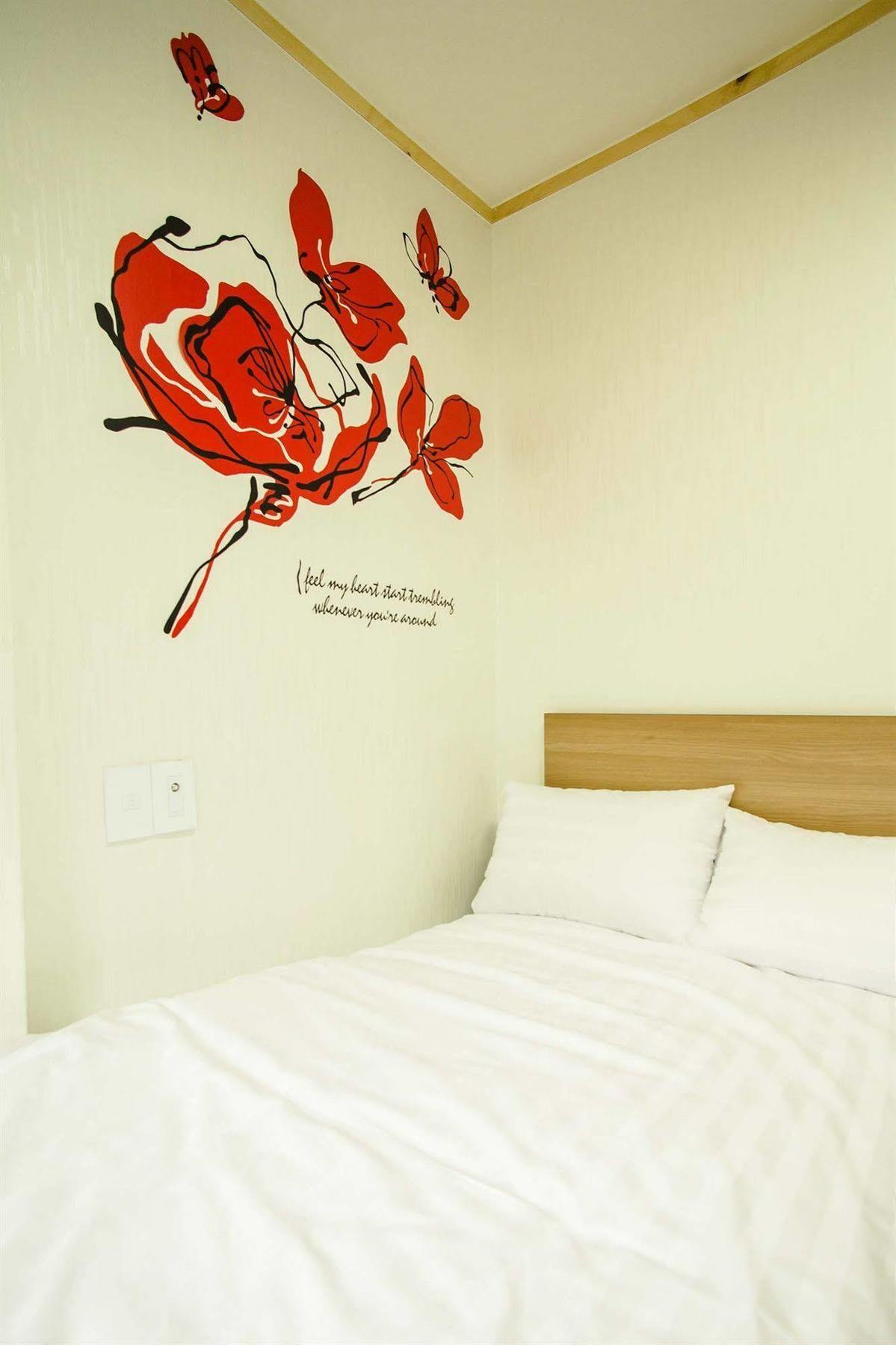 Hotel Kstar House