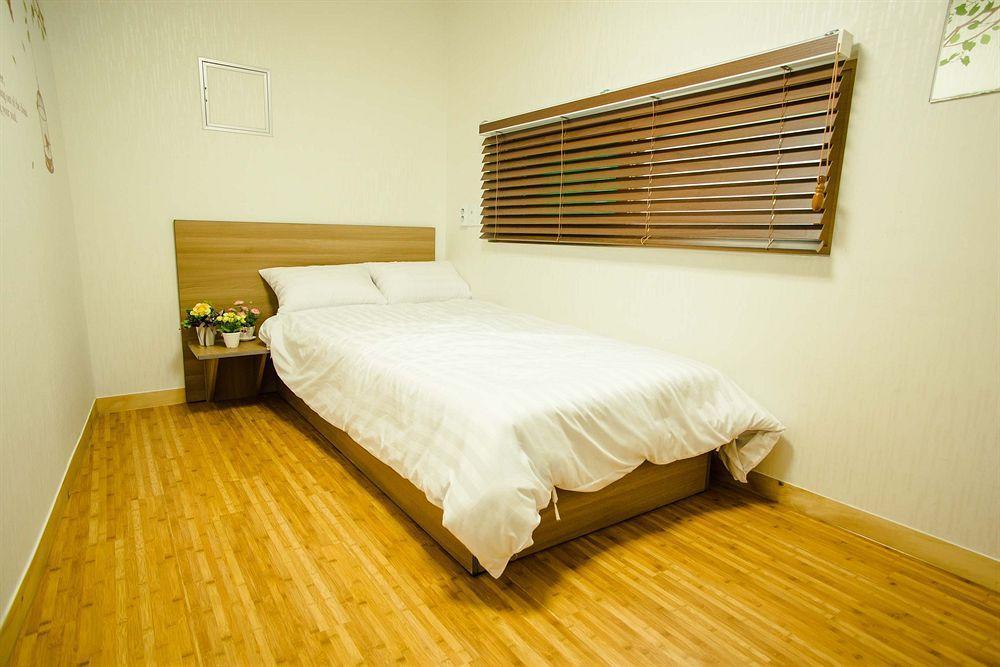 Kstar House Hotel