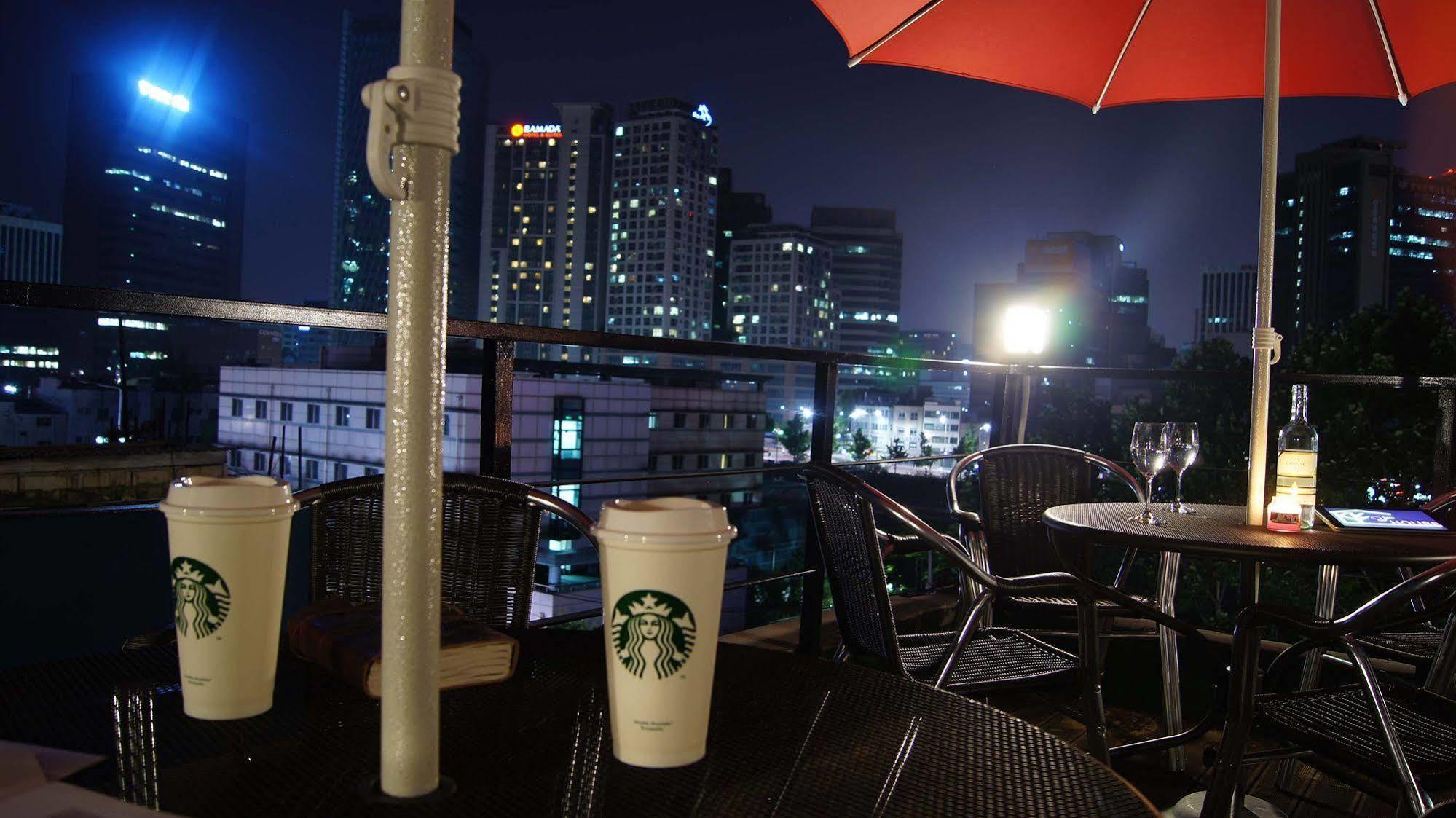 Kstar House Hotel